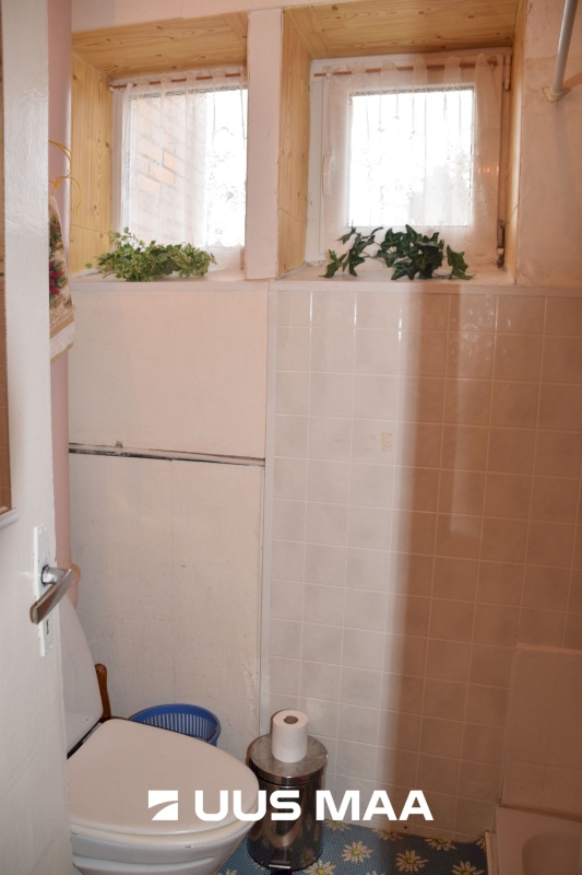 Lääneranna vald, Virtsu alevik, Tööstuse 4