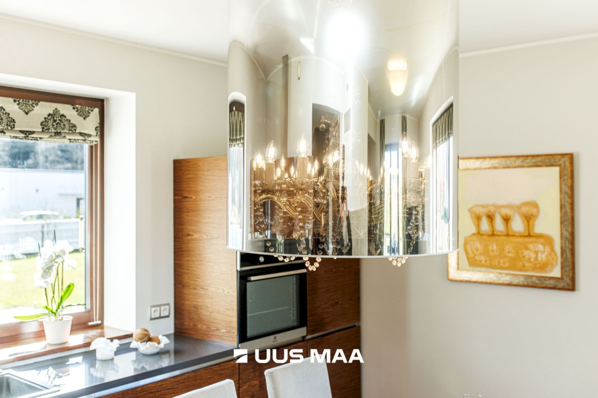 Viimsi vald, Leppneeme küla, Karusambla tee 18