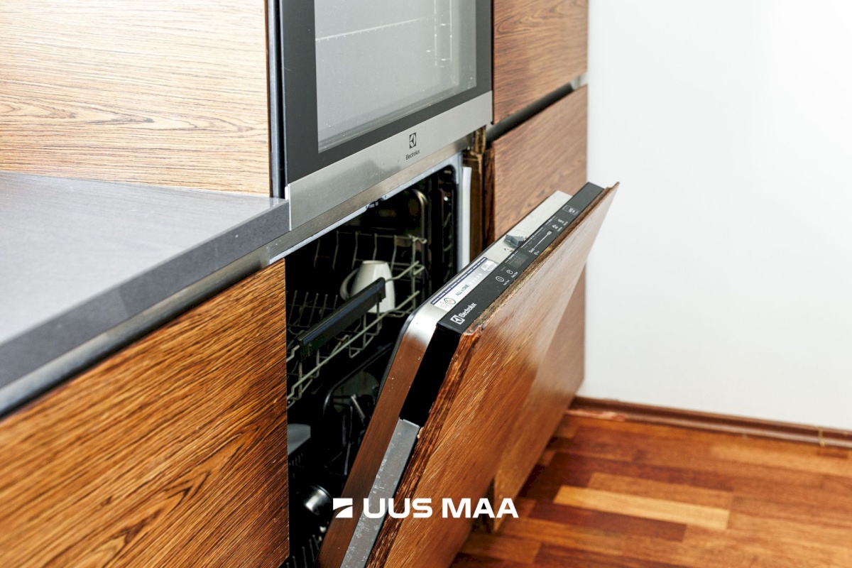 Viimsi vald, Leppneeme küla, Karusambla tee 18