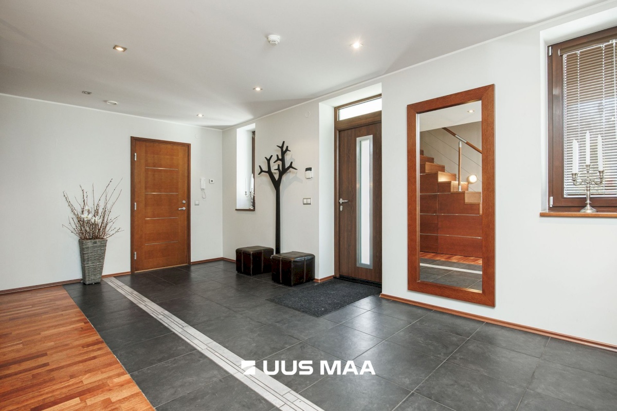 Viimsi vald, Leppneeme küla, Karusambla tee 18