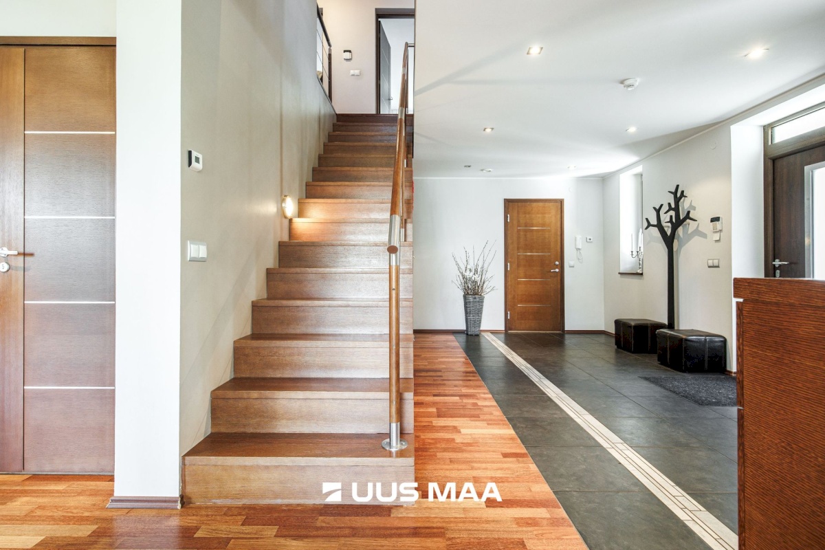 Viimsi vald, Leppneeme küla, Karusambla tee 18