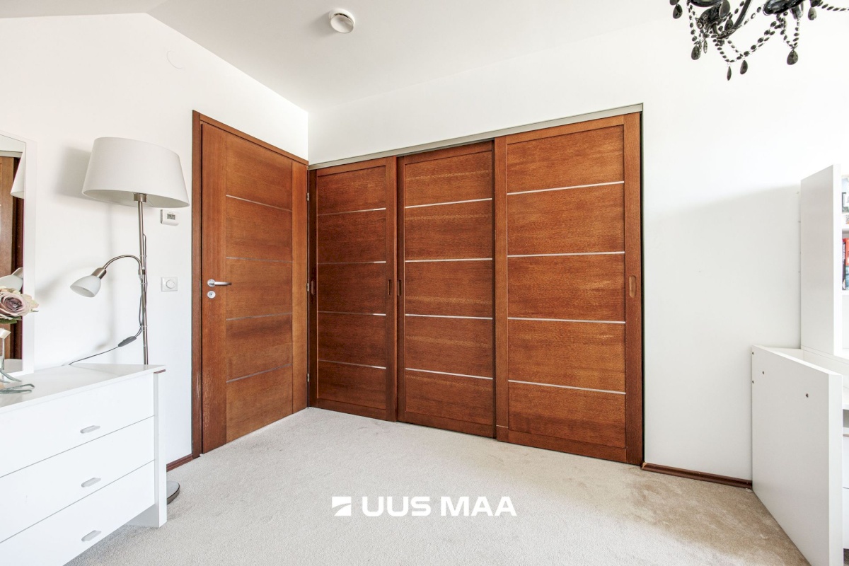 Viimsi vald, Leppneeme küla, Karusambla tee 18