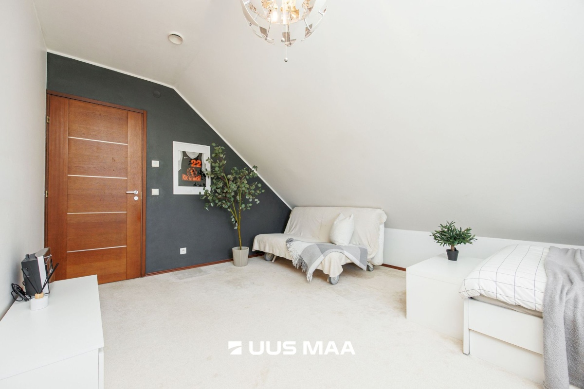 Viimsi vald, Leppneeme küla, Karusambla tee 18