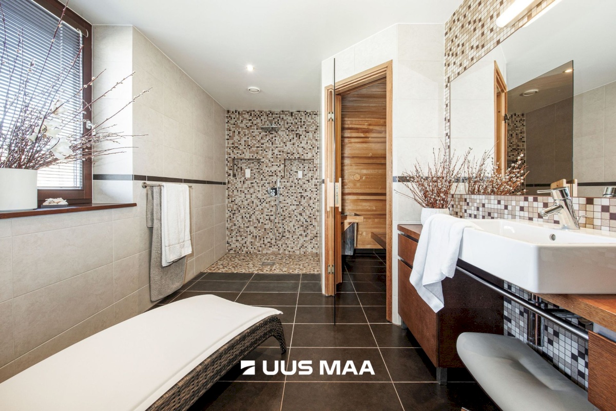 Viimsi vald, Leppneeme küla, Karusambla tee 18