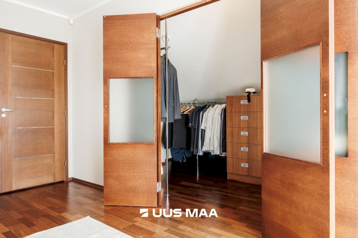 Viimsi vald, Leppneeme küla, Karusambla tee 18