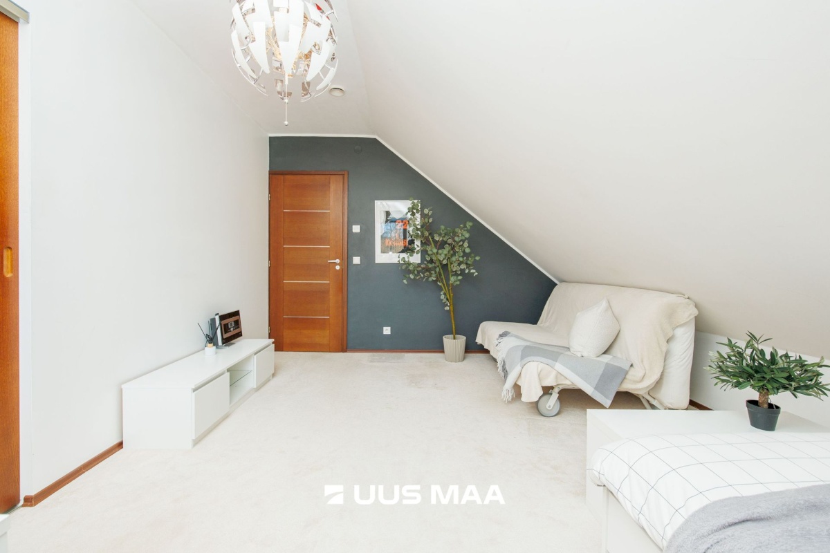 Viimsi vald, Leppneeme küla, Karusambla tee 18