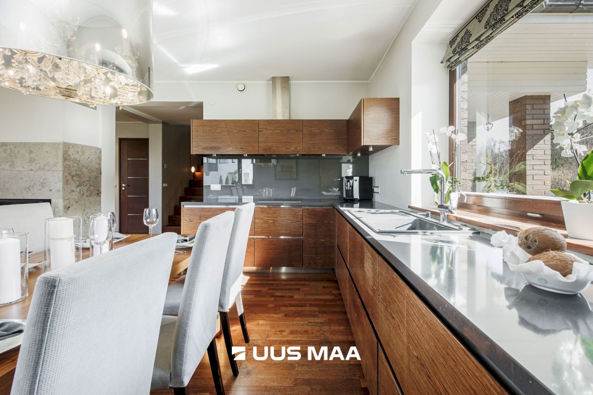 Viimsi vald, Leppneeme küla, Karusambla tee 18