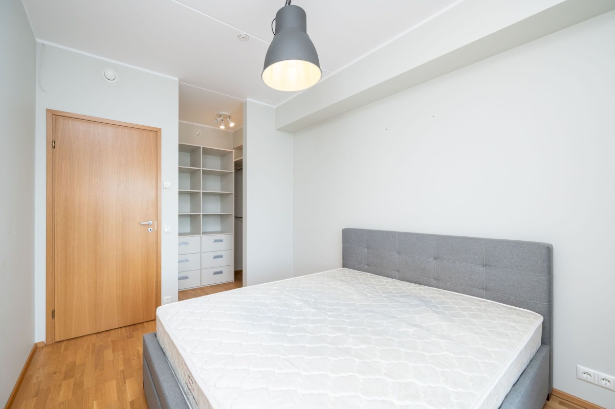 Rae vald, Peetri alevik, Sinilille tee 2/2