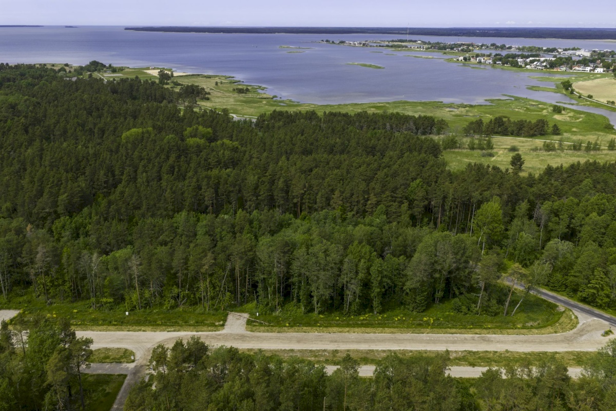 Haapsalu linn, Haapsalu linn, Paralepa tee 4