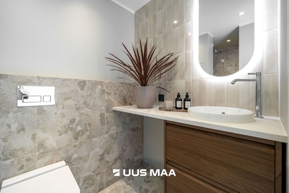 Tallinn, Mustamäe linnaosa, Ehitajate tee 78