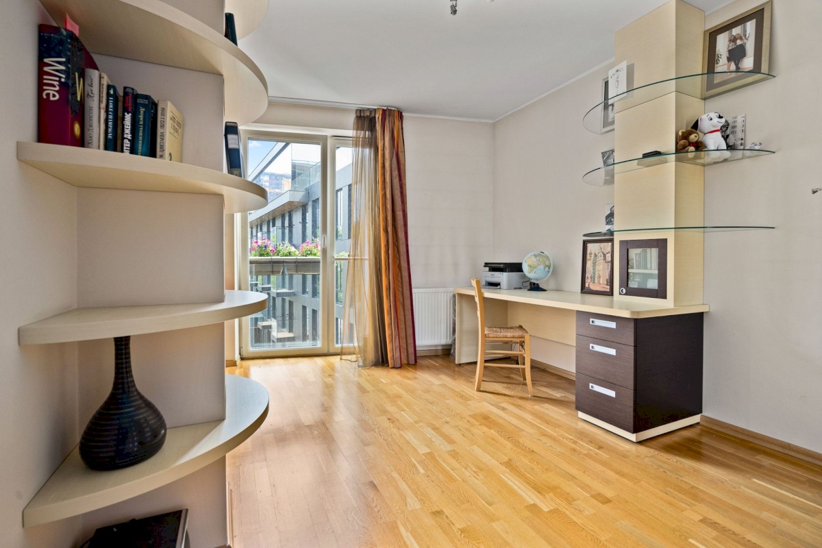 Tallinn, Kesklinna linnaosa, Kaupmehe 7