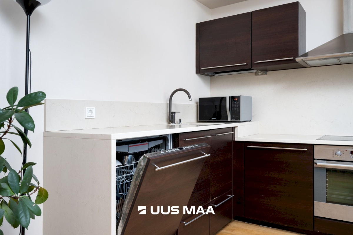 Tallinn, Kesklinna linnaosa, Tatari, Liivalaia 21