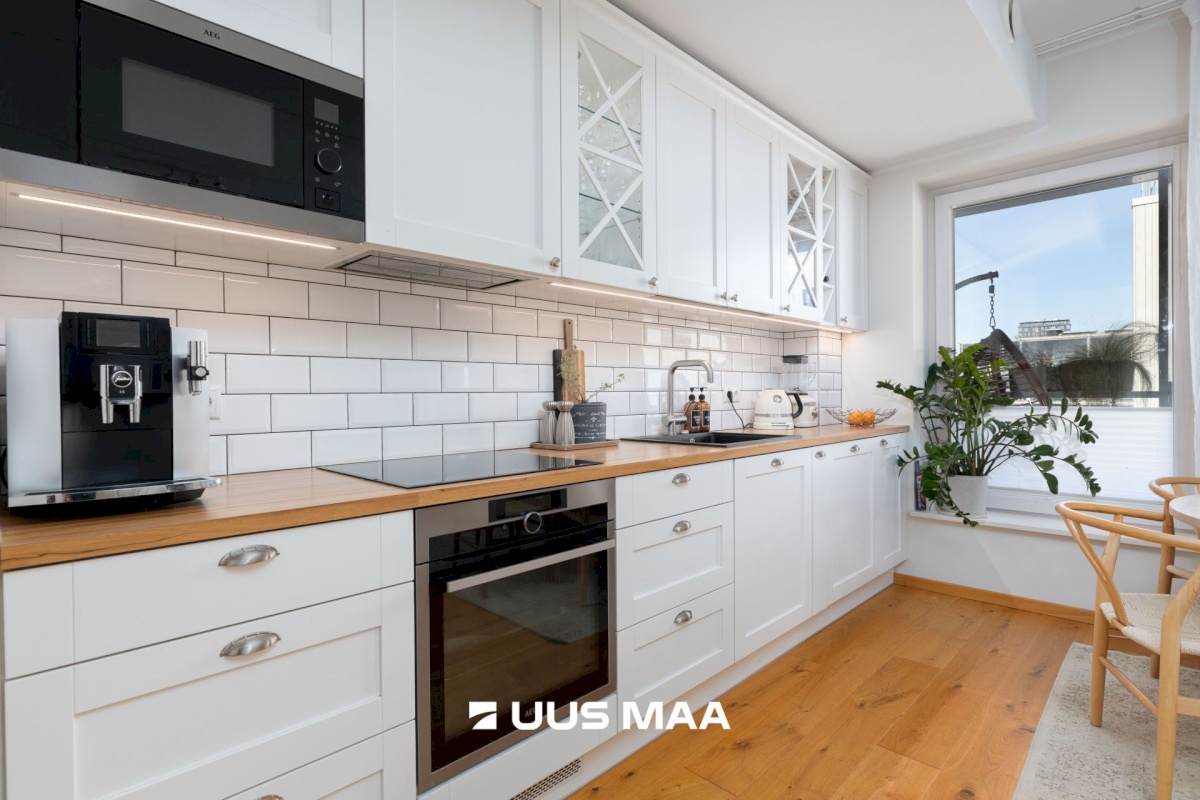 Tallinn, Kristiine linnaosa, Tondi, Sõjakooli 12