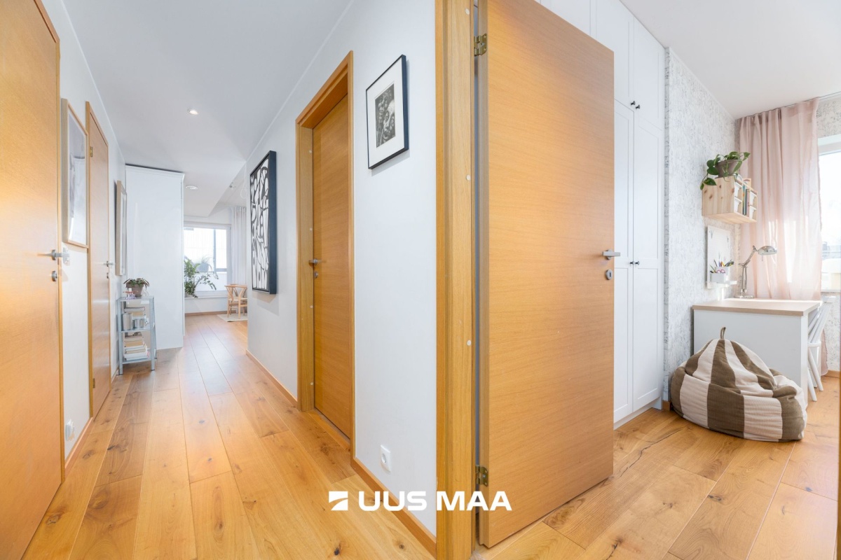 Tallinn, Kristiine linnaosa, Tondi, Sõjakooli 12