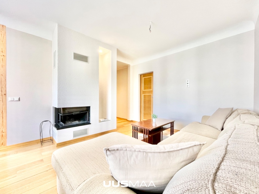 Pärnu linn, Pärnu linn, Rannarajoon, A. H. Tammsaare pst 24a