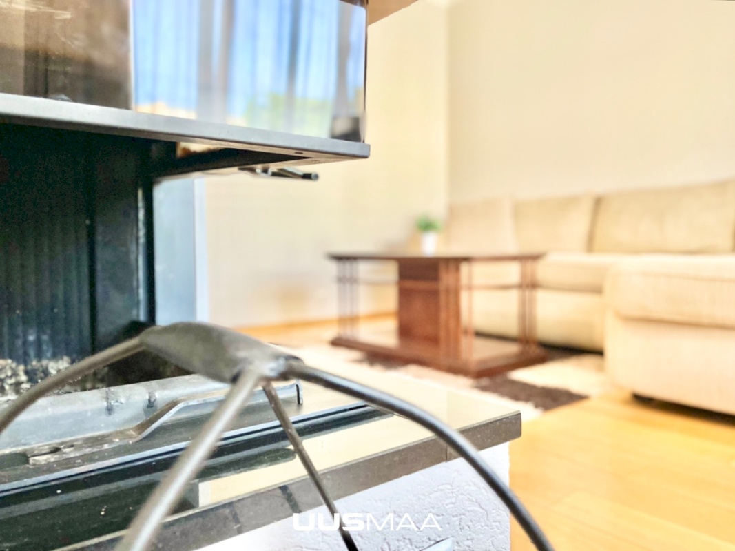 Pärnu linn, Pärnu linn, Rannarajoon, A. H. Tammsaare pst 24a