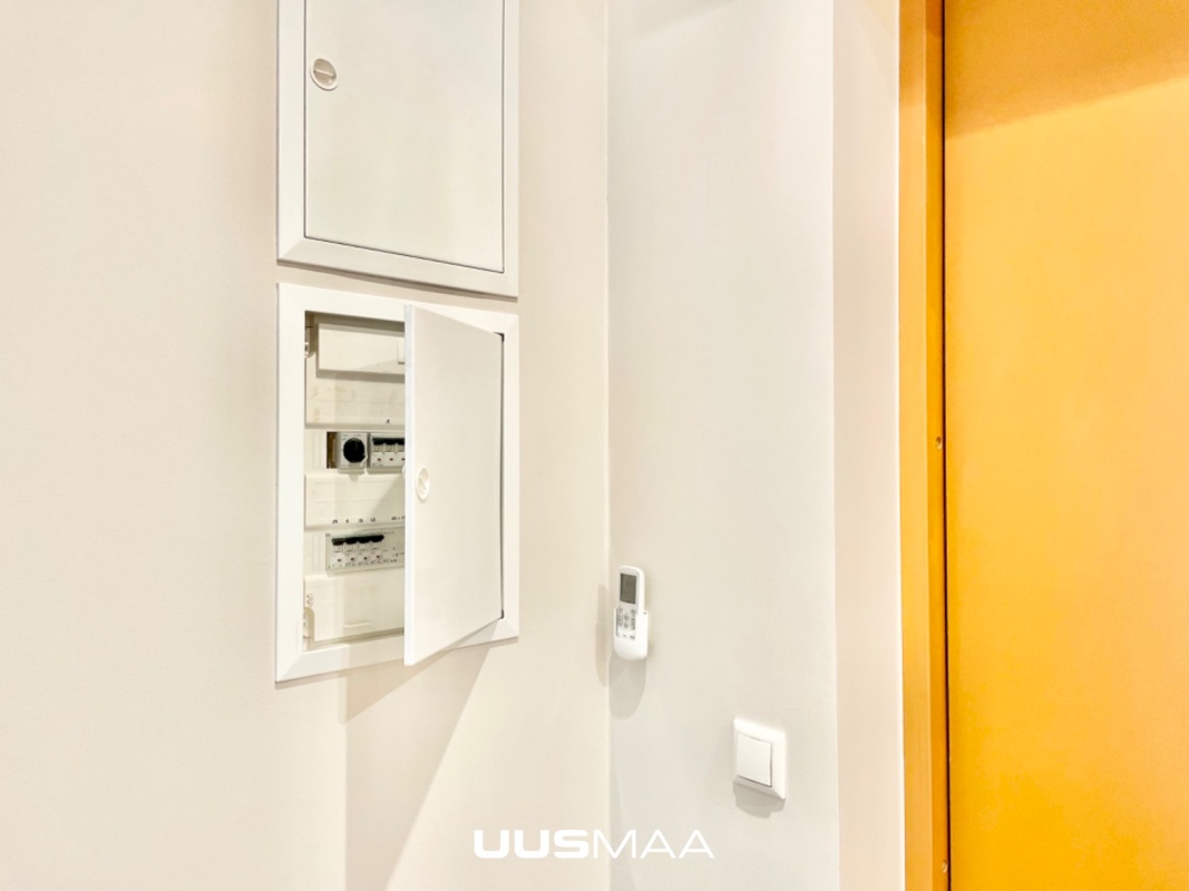 Pärnu linn, Pärnu linn, Rannarajoon, A. H. Tammsaare pst 24a