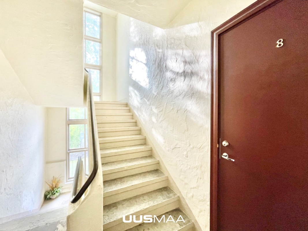 Pärnu linn, Pärnu linn, Rannarajoon, A. H. Tammsaare pst 24a