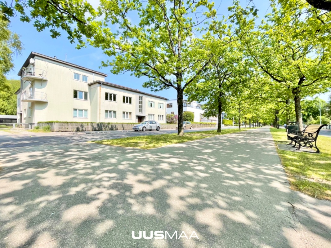 Pärnu linn, Pärnu linn, Rannarajoon, A. H. Tammsaare pst 24a