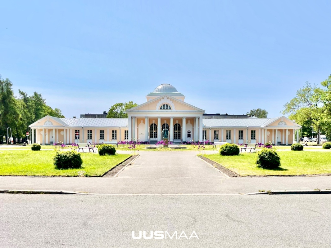 Pärnu linn, Pärnu linn, Rannarajoon, A. H. Tammsaare pst 24a