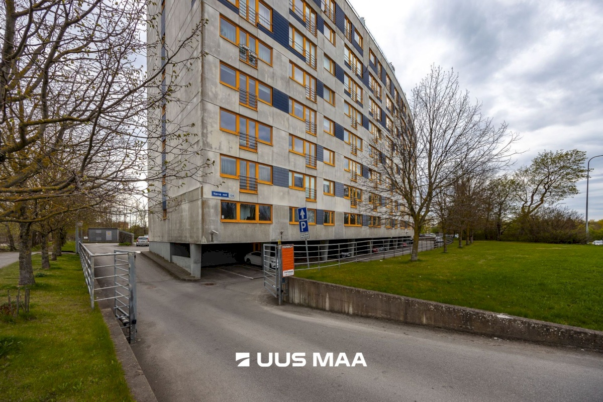 Tallinn, Lasnamäe linnaosa, Kurepõllu, Narva mnt 128