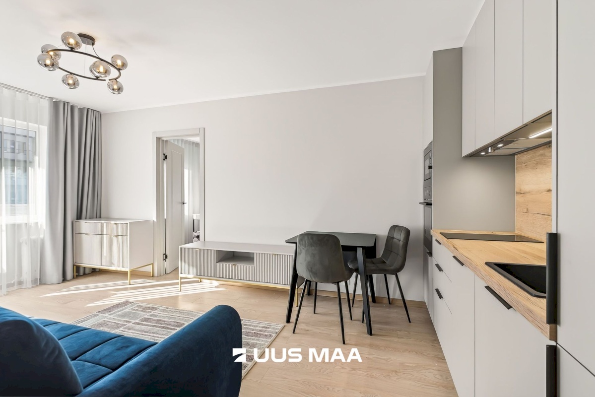 Tallinn, Mustamäe linnaosa, Keskuse tn 12