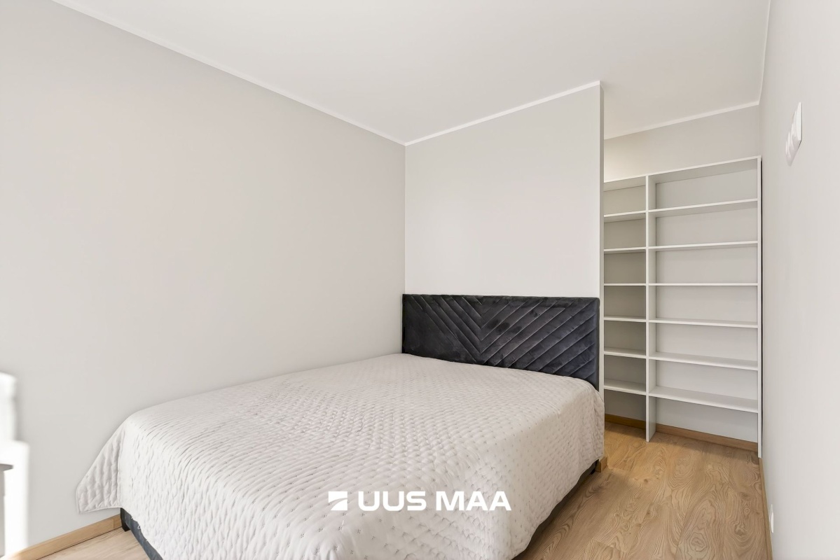 Tallinn, Mustamäe linnaosa, Keskuse tn 12