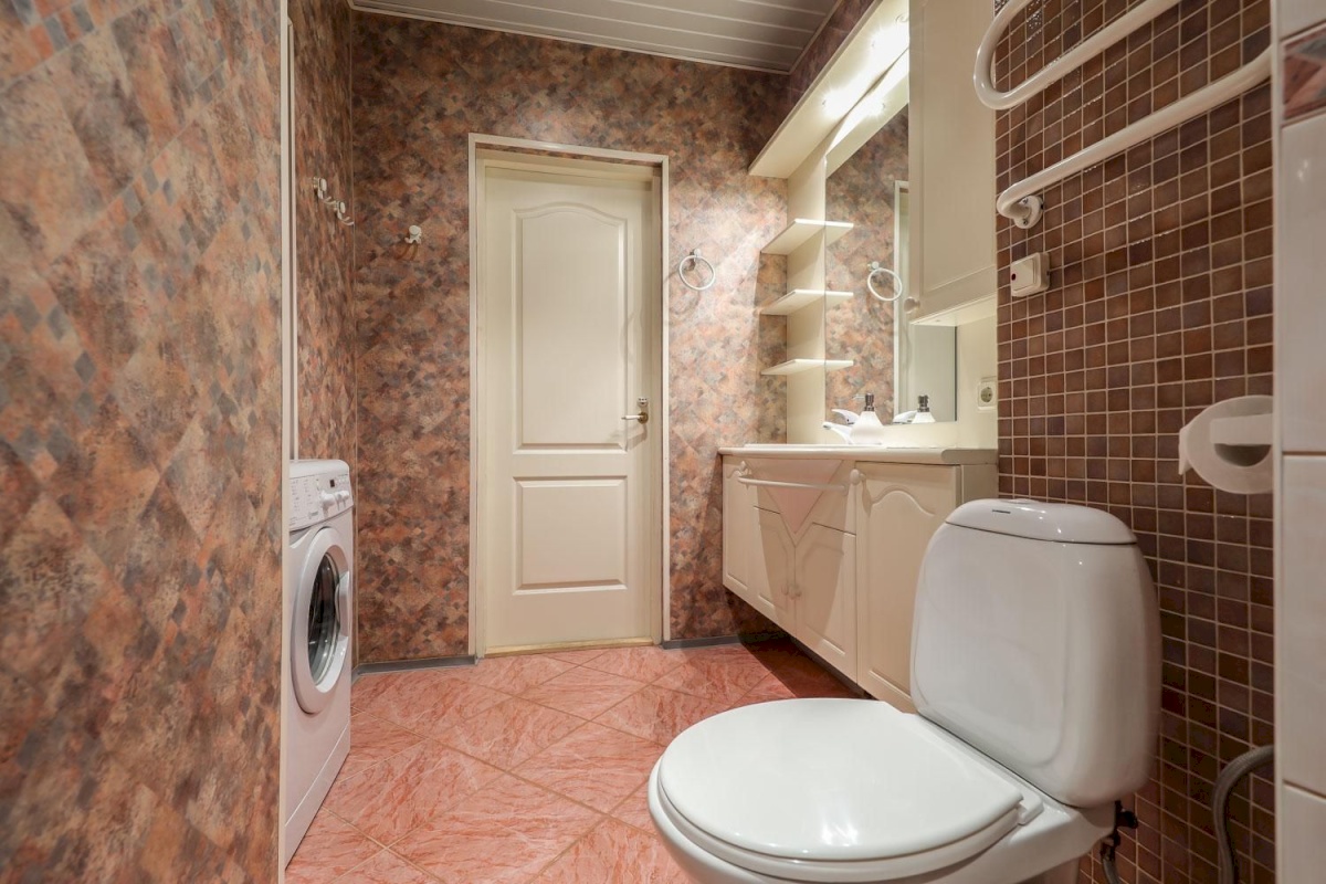 Tallinn, Kesklinna linnaosa, Tartu mnt 6