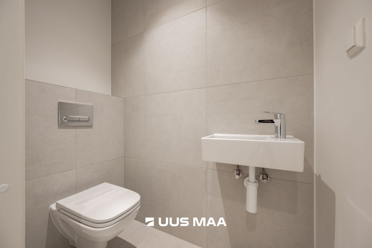 Keila linn, Paldiski mnt 14-7