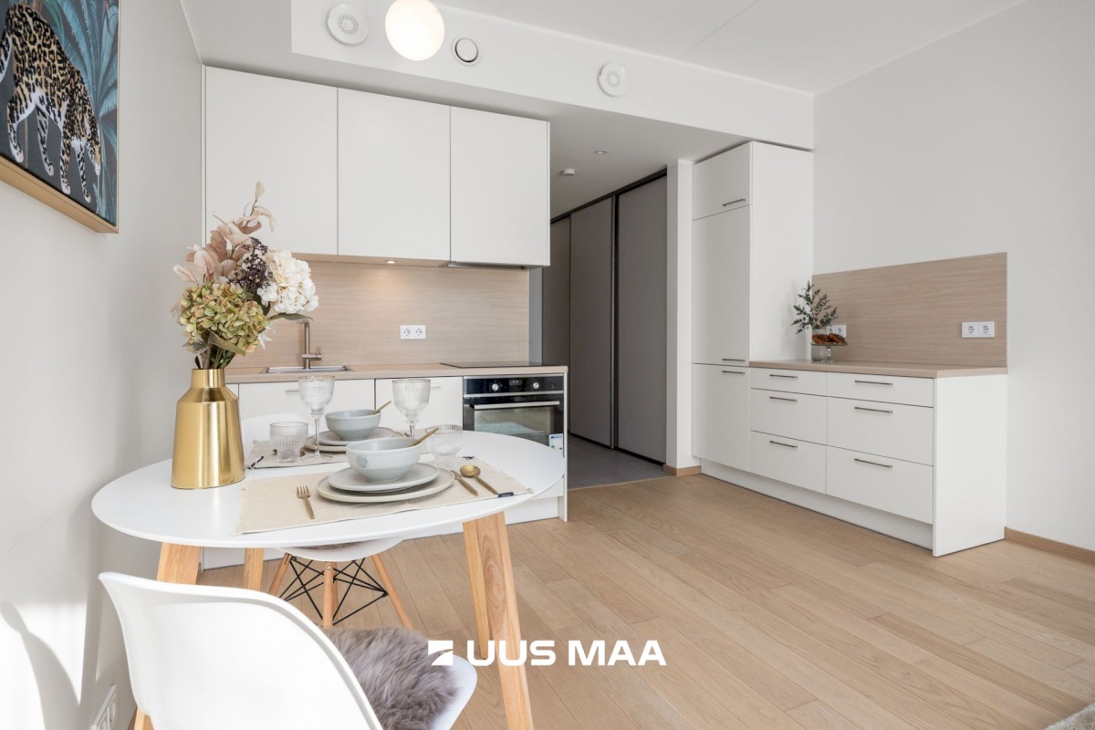 Tallinn, Kesklinna linnaosa, Veerenni, Tiiu tn 12/1