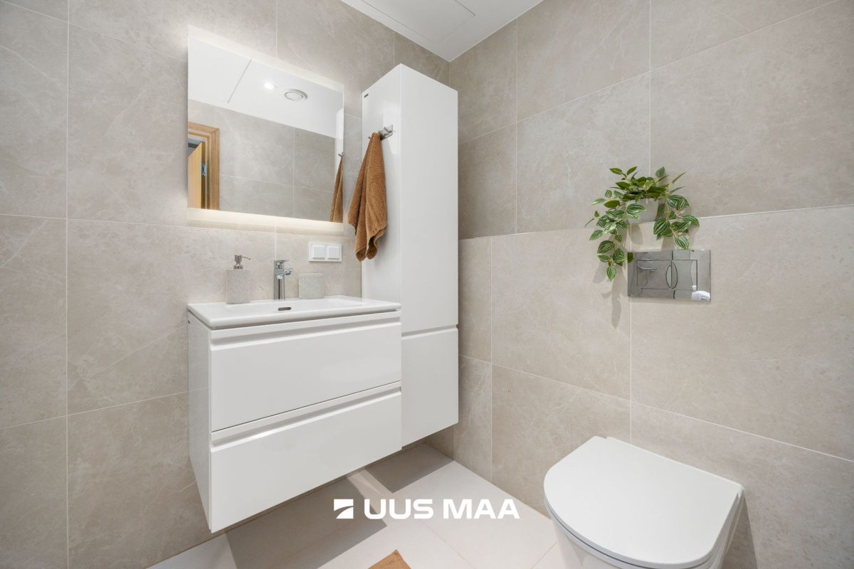 Tallinn, Kesklinna linnaosa, Veerenni, Tiiu tn 12/1