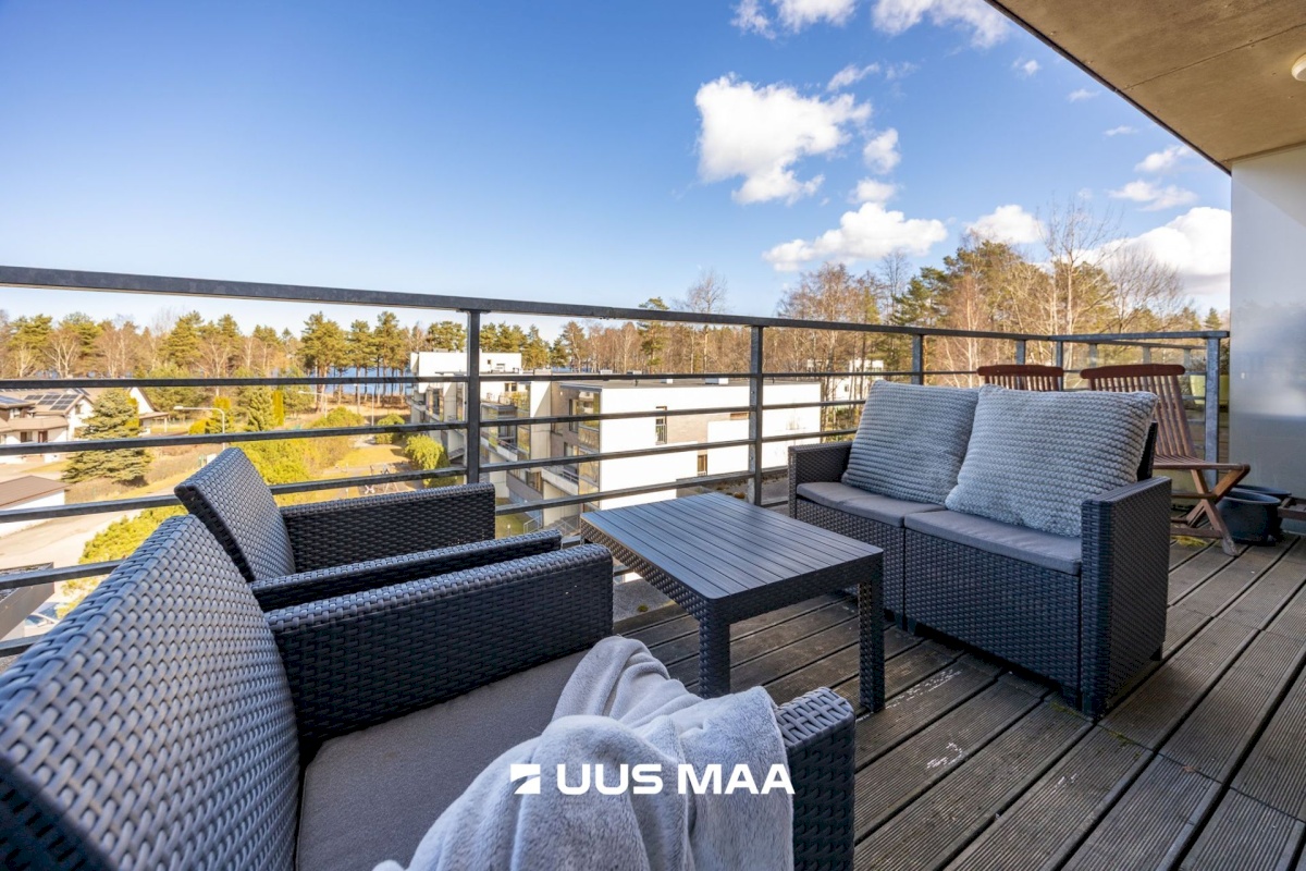 Tallinn, Haabersti linnaosa, Õismäe, Paljandi tn 2/1