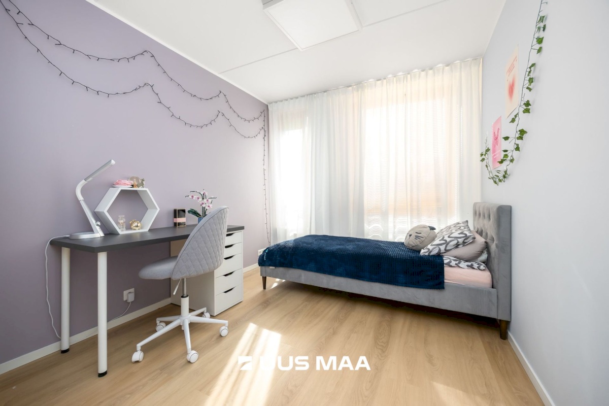 Tallinn, Haabersti linnaosa, Õismäe, Paljandi tn 2/1