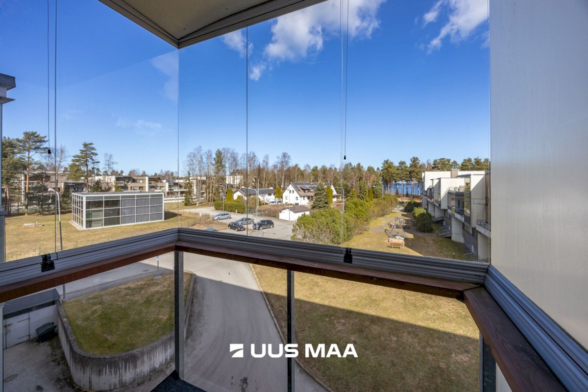 Tallinn, Haabersti linnaosa, Õismäe, Paljandi tn 2/1