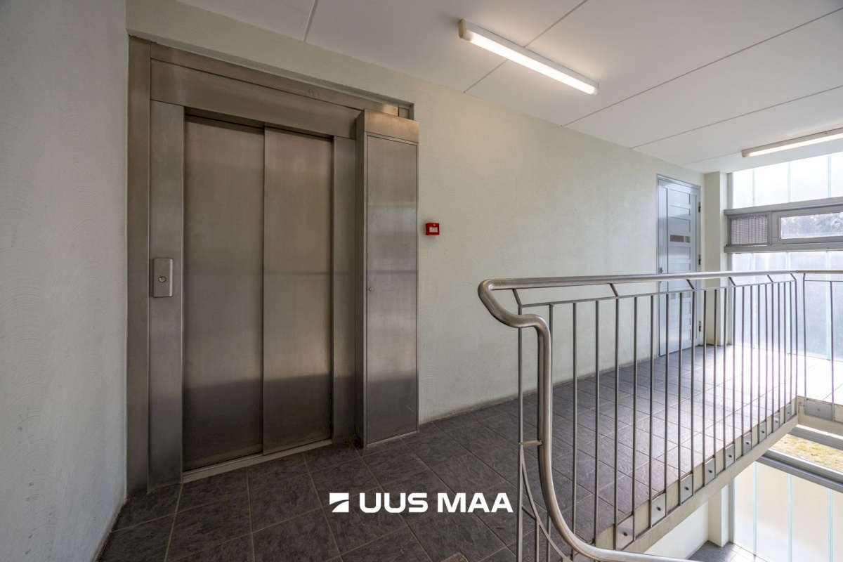 Tallinn, Haabersti linnaosa, Õismäe, Paljandi tn 2/1