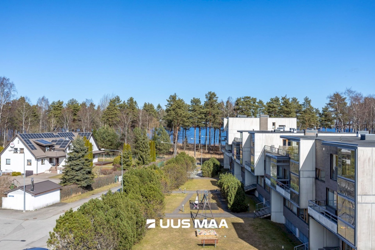 Tallinn, Haabersti linnaosa, Õismäe, Paljandi tn 2/1