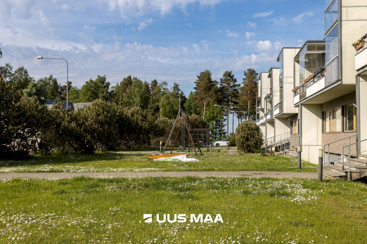 Tallinn, Haabersti linnaosa, Õismäe, Paljandi tn 2/1