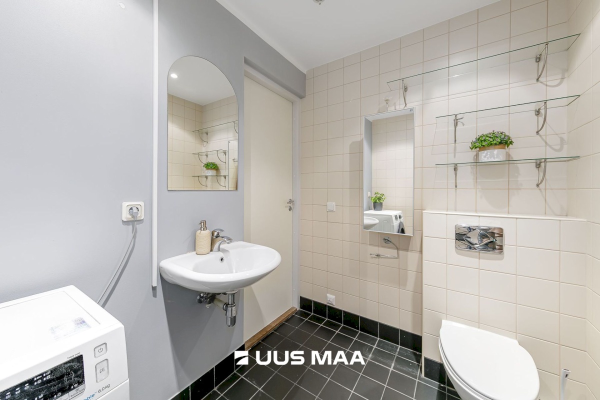 Tallinn, Kesklinna linnaosa, Liivalaia tn 21