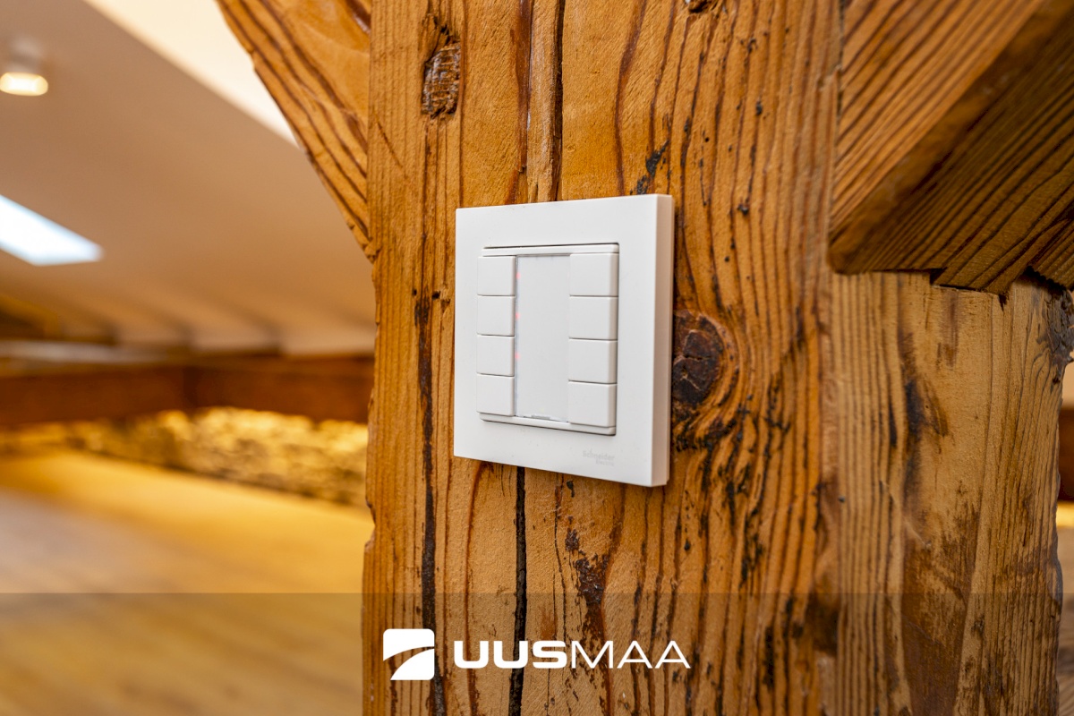 Tallinn, Kesklinna linnaosa, Suur-Kloostri 1