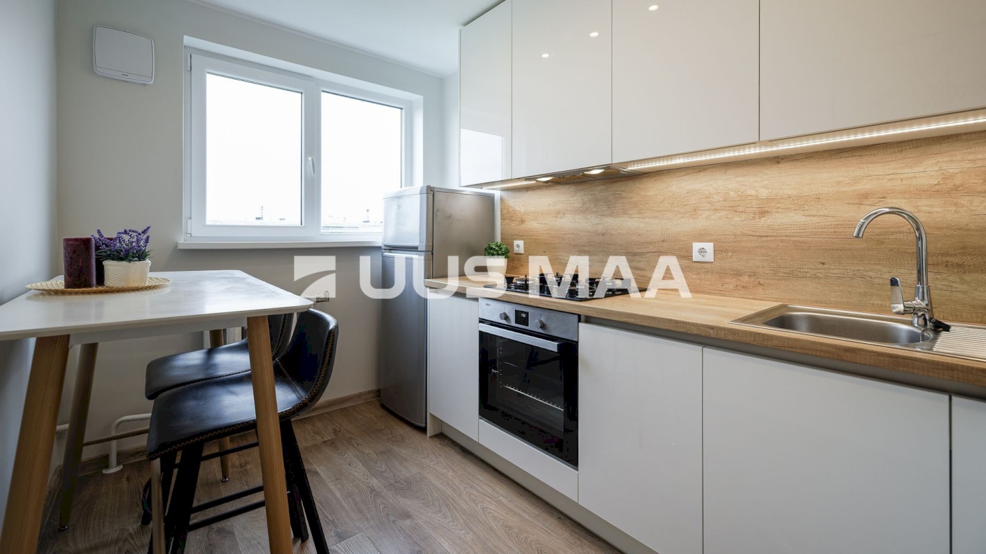 Tallinn, Mustamäe linnaosa, Mustamäe, Mustamäe tee 141