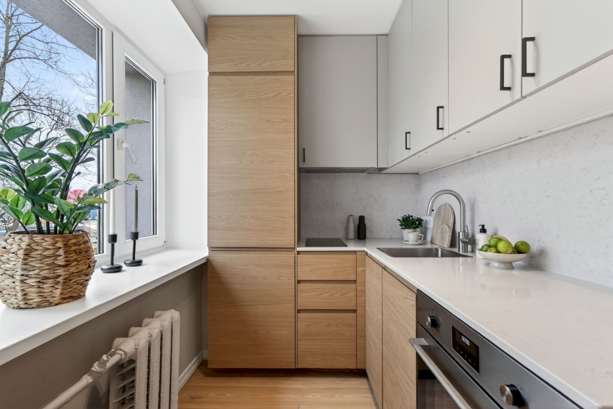 Tallinn, Lasnamäe linnaosa, Ülemiste, Peterburi tee 8