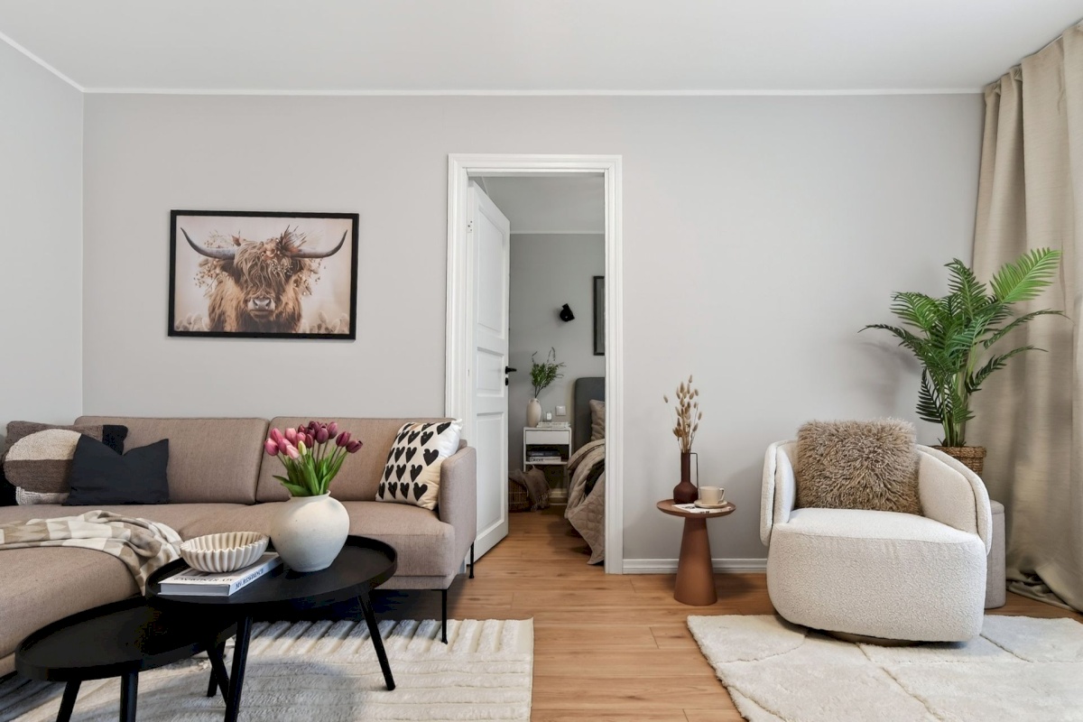 Tallinn, Lasnamäe linnaosa, Ülemiste, Peterburi tee 8