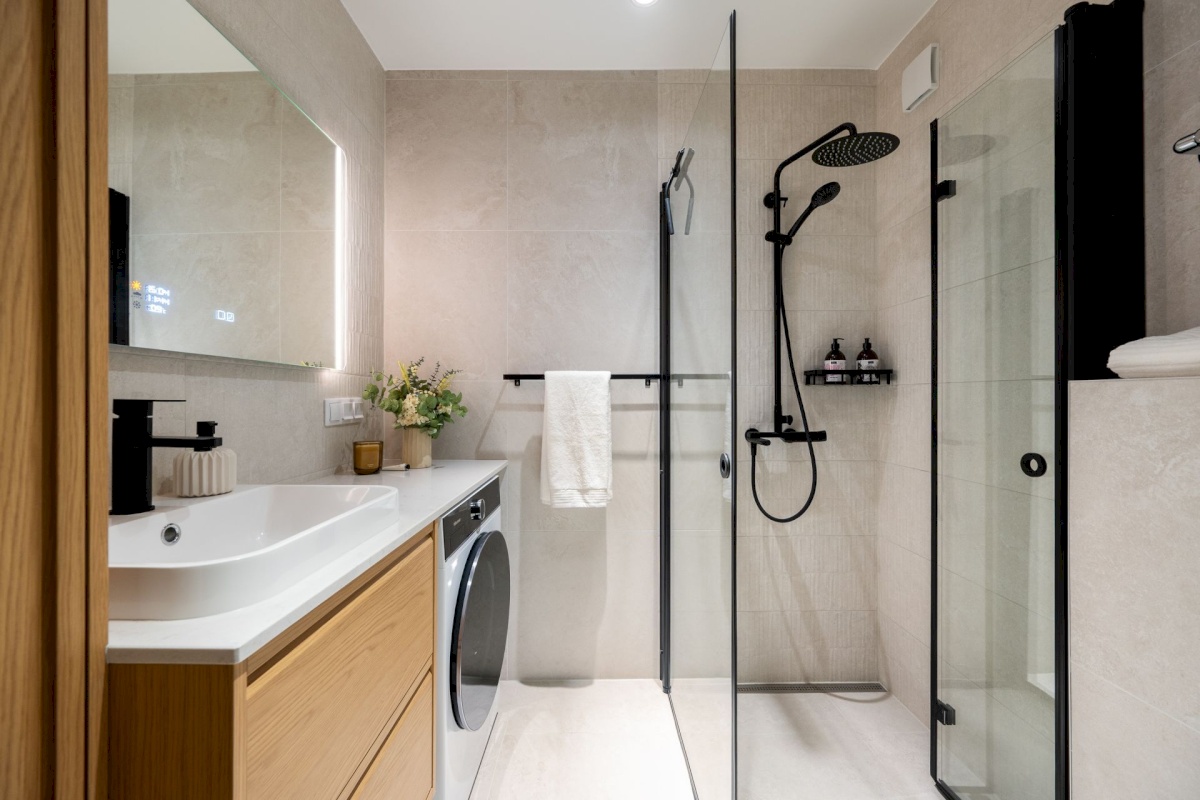 Tallinn, Lasnamäe linnaosa, Ülemiste, Peterburi tee 8