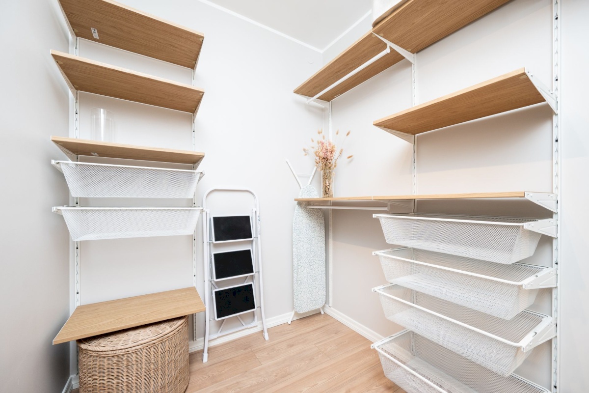 Tallinn, Lasnamäe linnaosa, Ülemiste, Peterburi tee 8