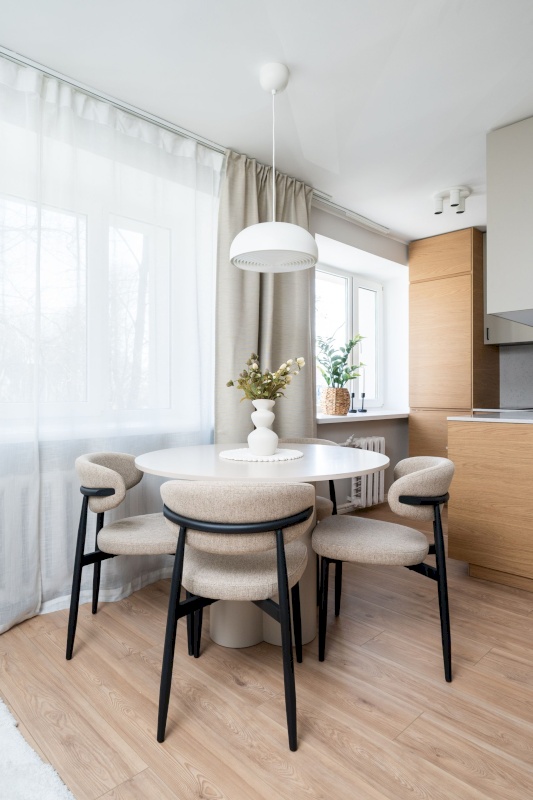 Tallinn, Lasnamäe linnaosa, Ülemiste, Peterburi tee 8