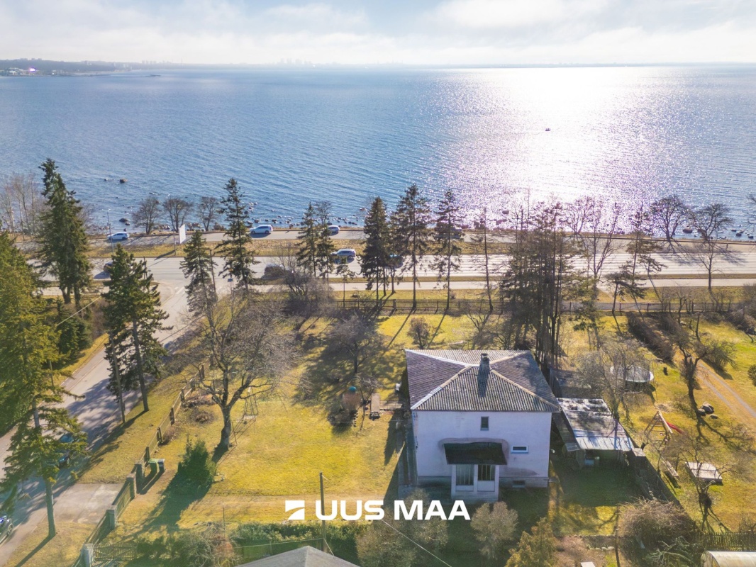 Tallinn, Pirita linnaosa, Merivälja, Väina tee