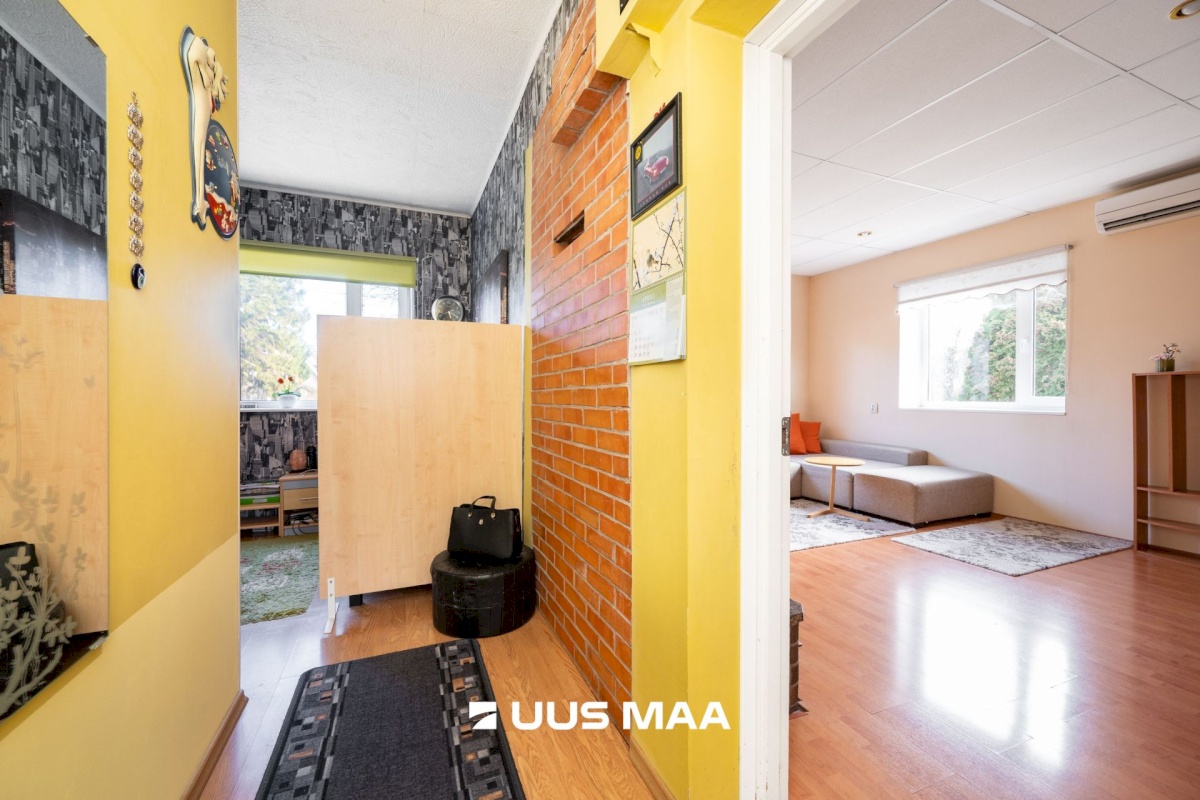 Tallinn, Pirita linnaosa, Merivälja, Väina tee