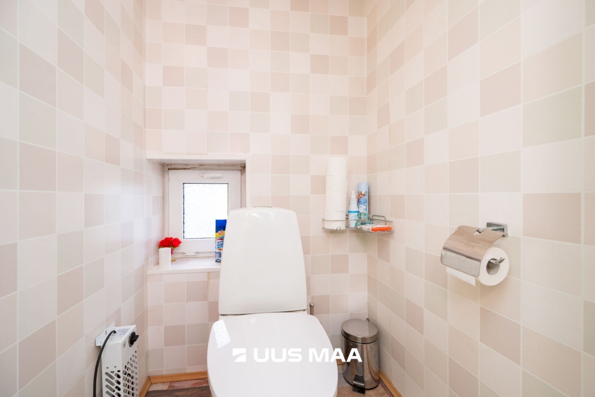 Tallinn, Pirita linnaosa, Merivälja, Väina tee