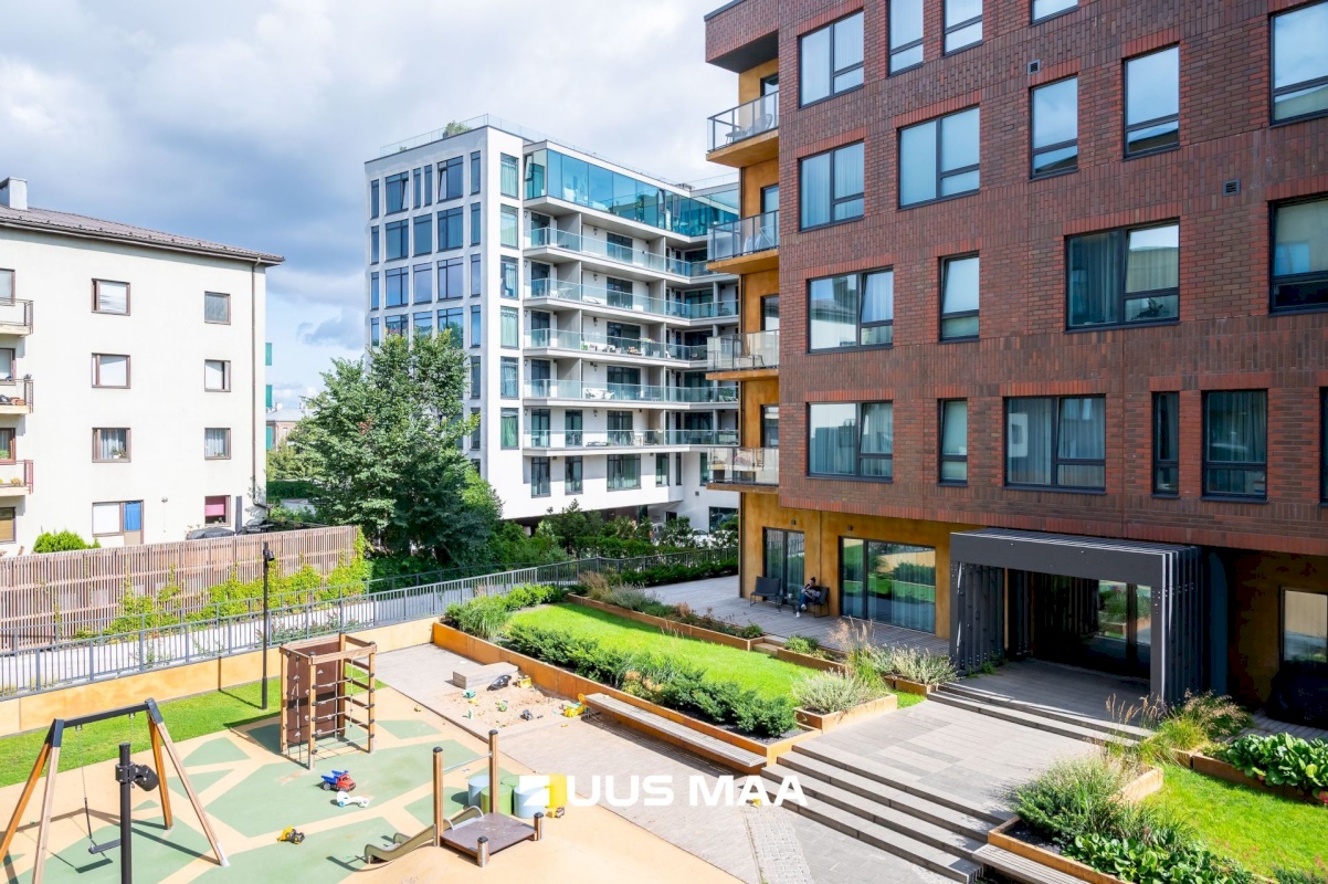 Tallinn, Kesklinna linnaosa, Lastekodu 31/1