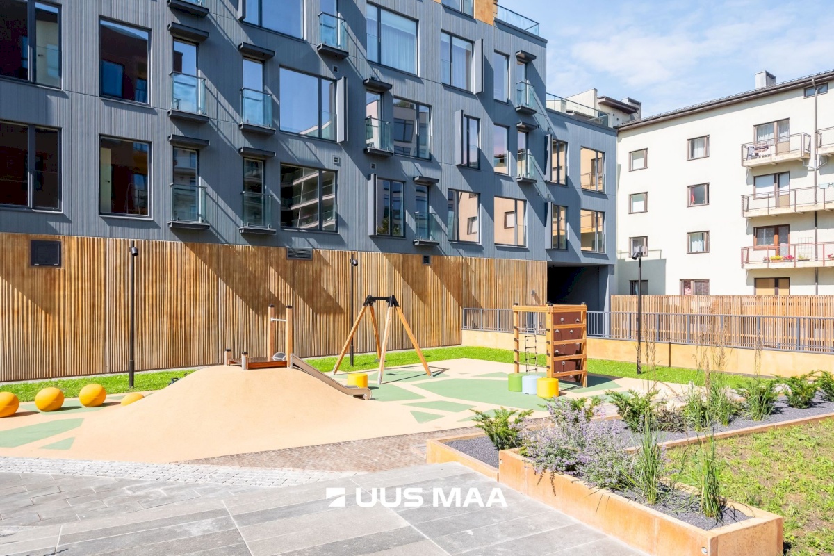 Tallinn, Kesklinna linnaosa, Lastekodu 31/1